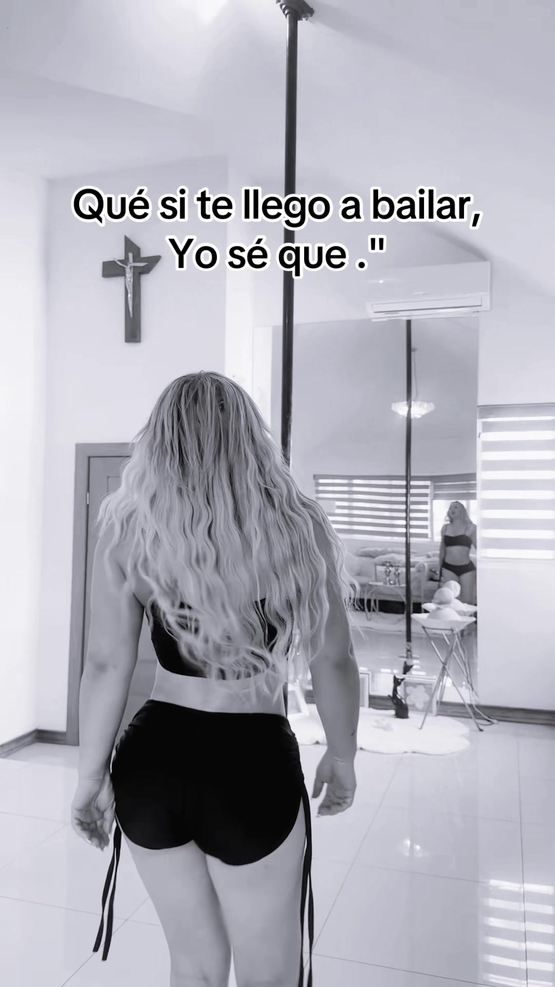 @Pole Elisa