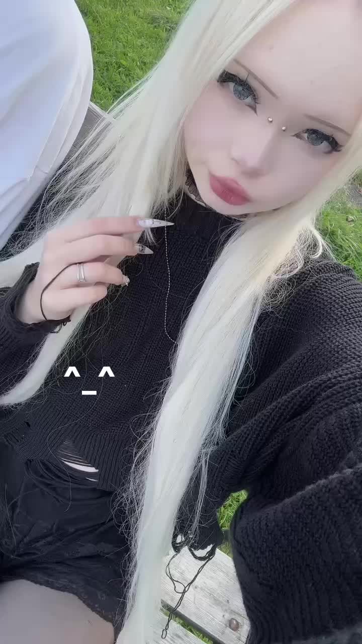 @корти^