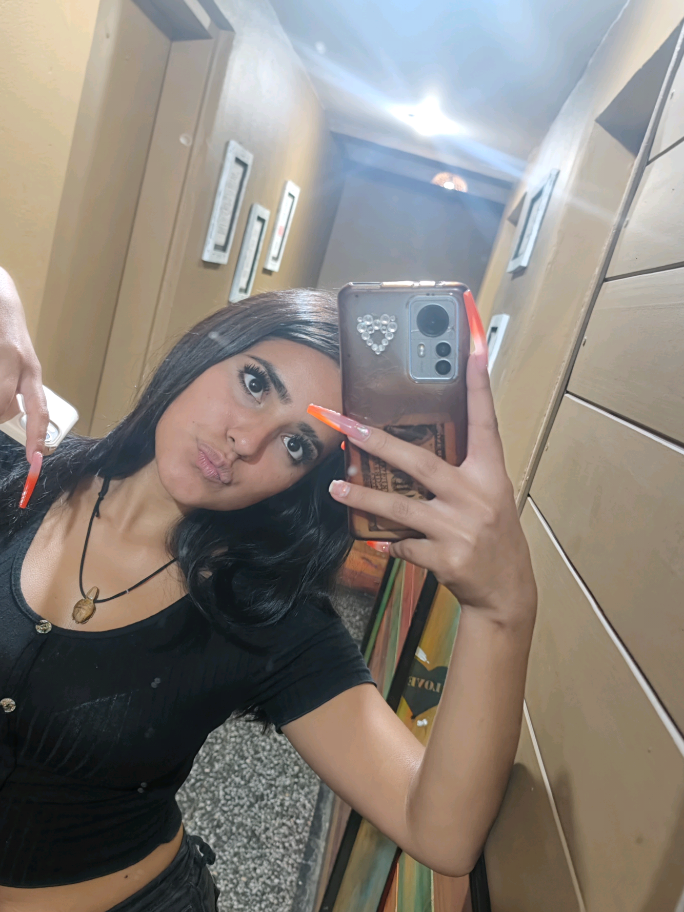 @abrilcorreaww