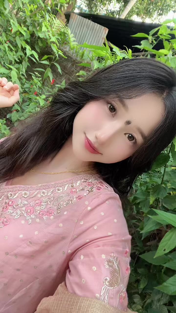 @jeenaraiii