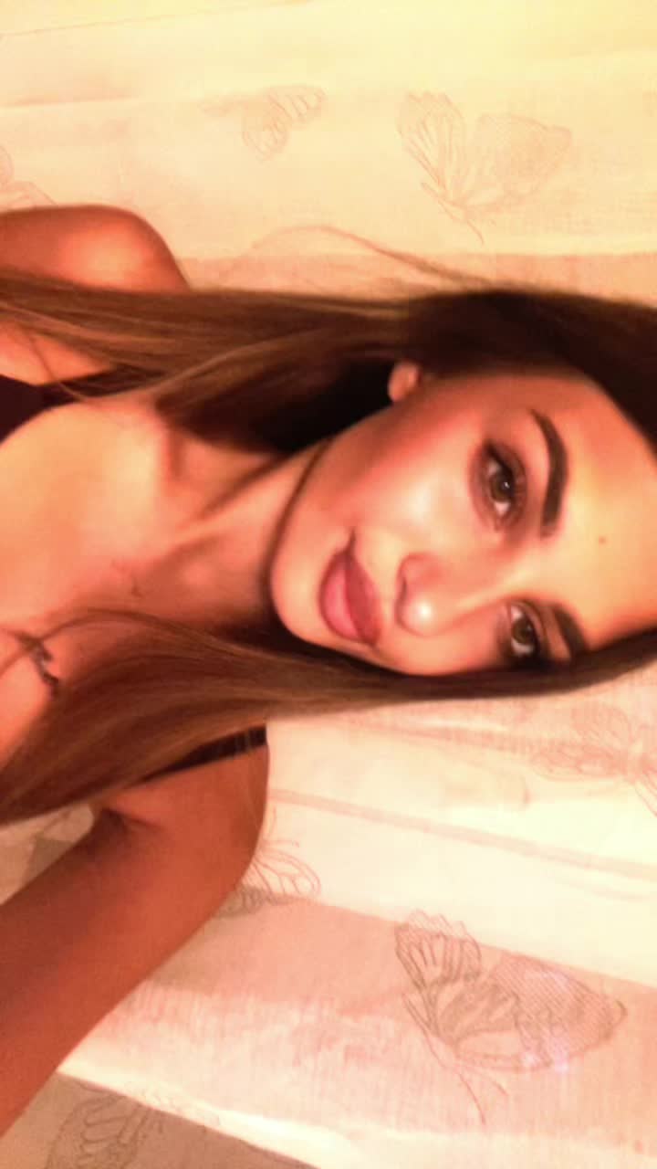 @𝑠𝑎𝑏𝑟𝑖𝑛𝑎👸🏽