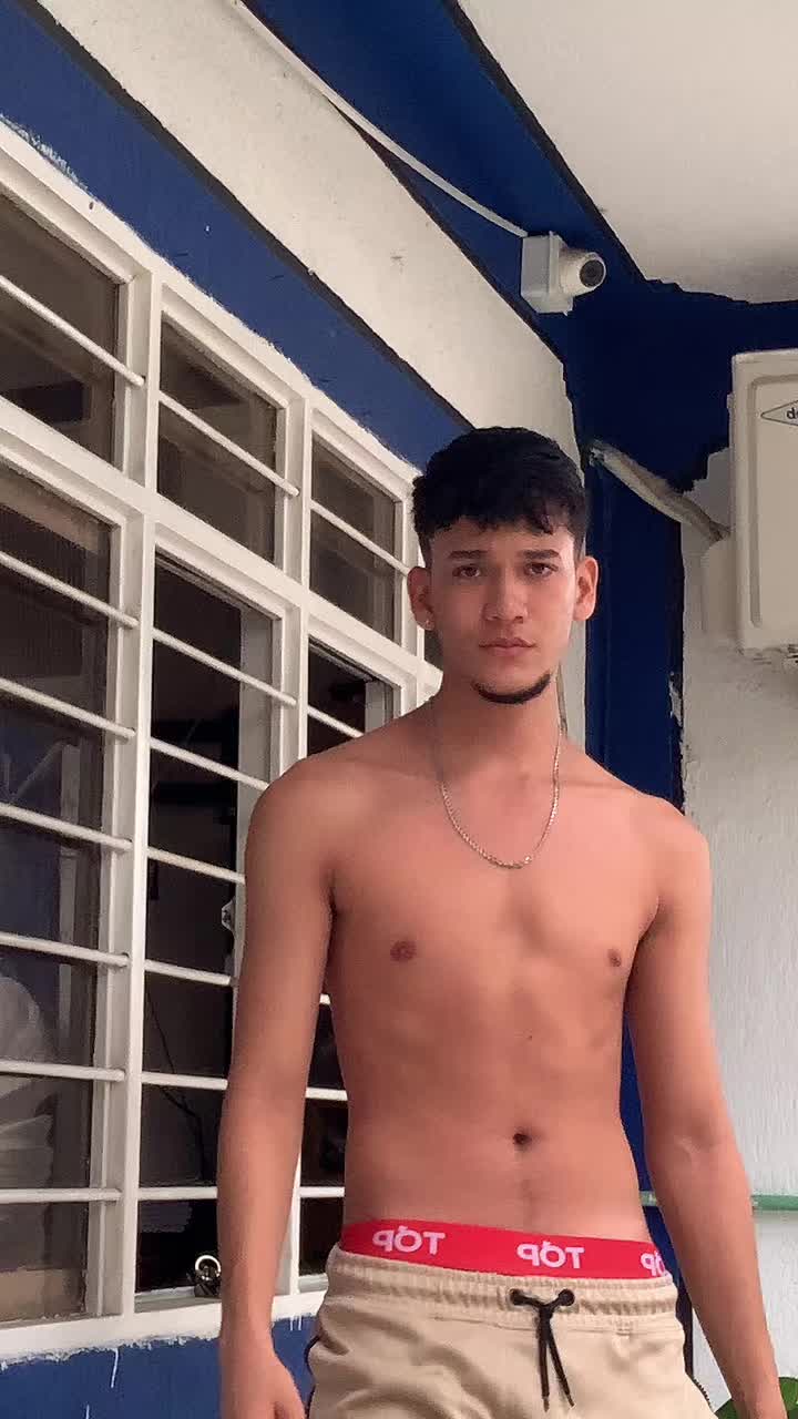 @Cristi&aacute;n Salinas