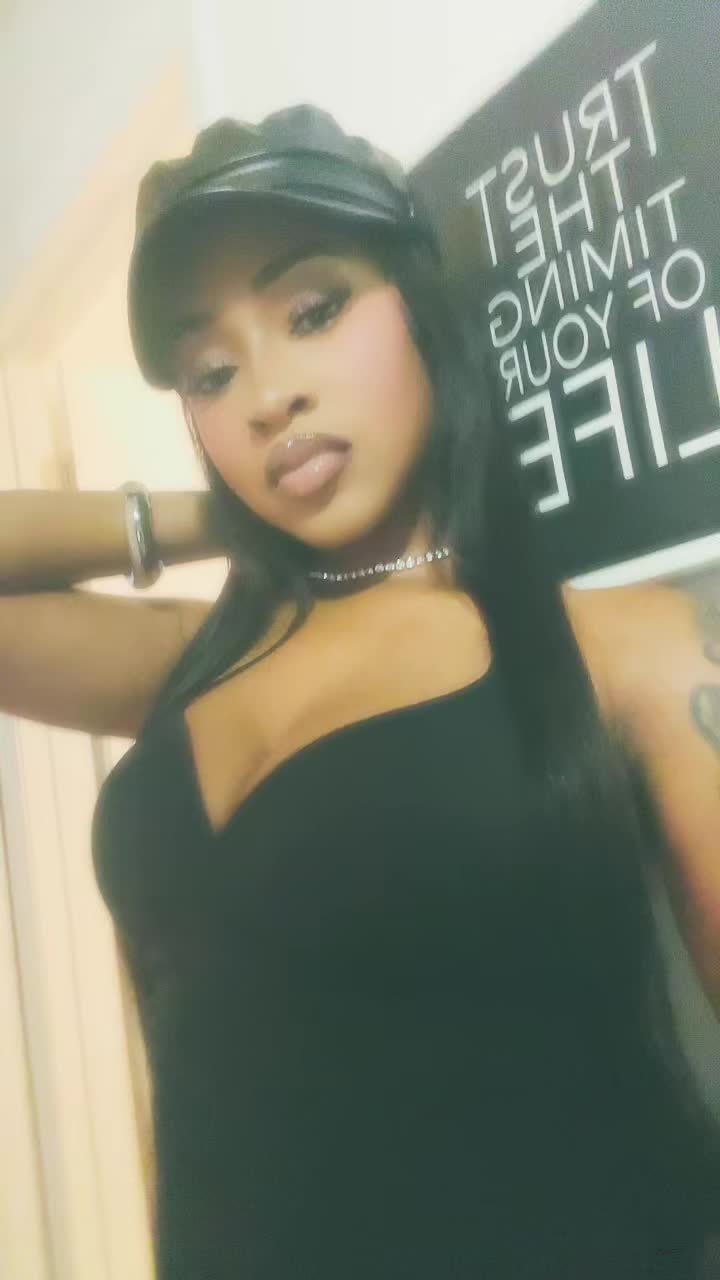 @QueenNae