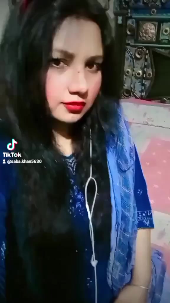 @SABA KHAN official ❤️🇵🇰