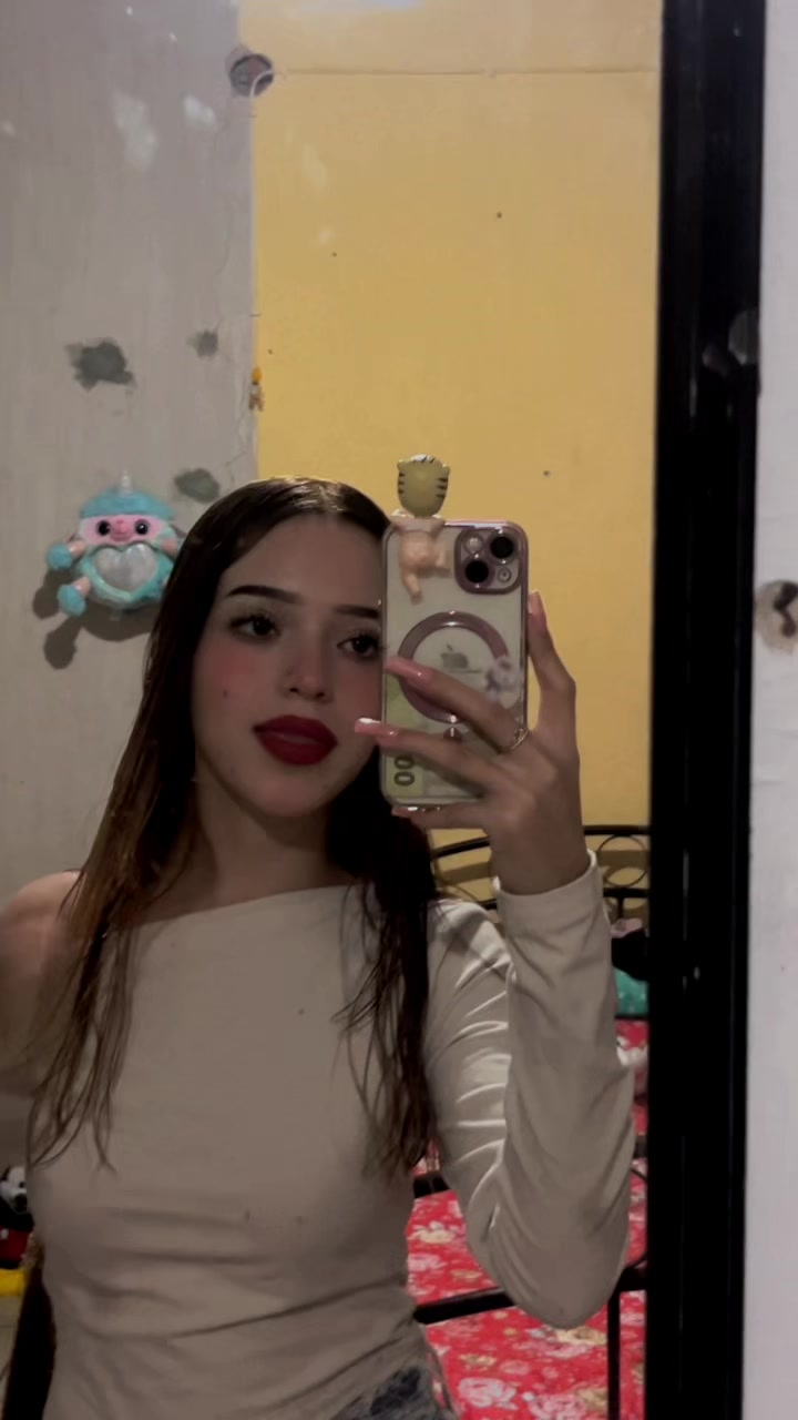 @jaqueline 33