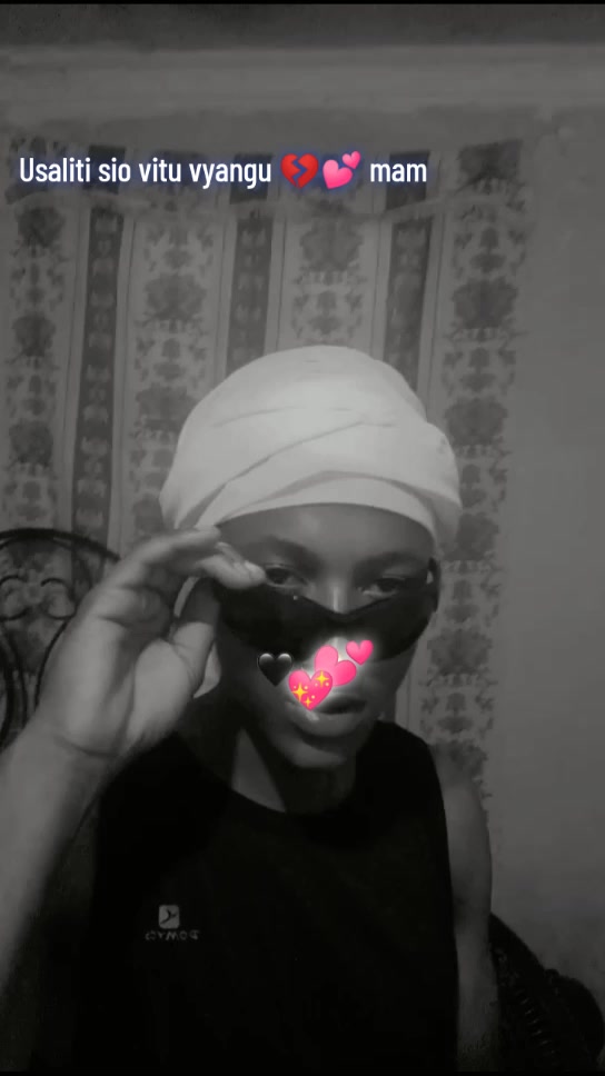 @𝕸𝖗 𝖘𝖒𝖎𝖑𝖊🖤💕