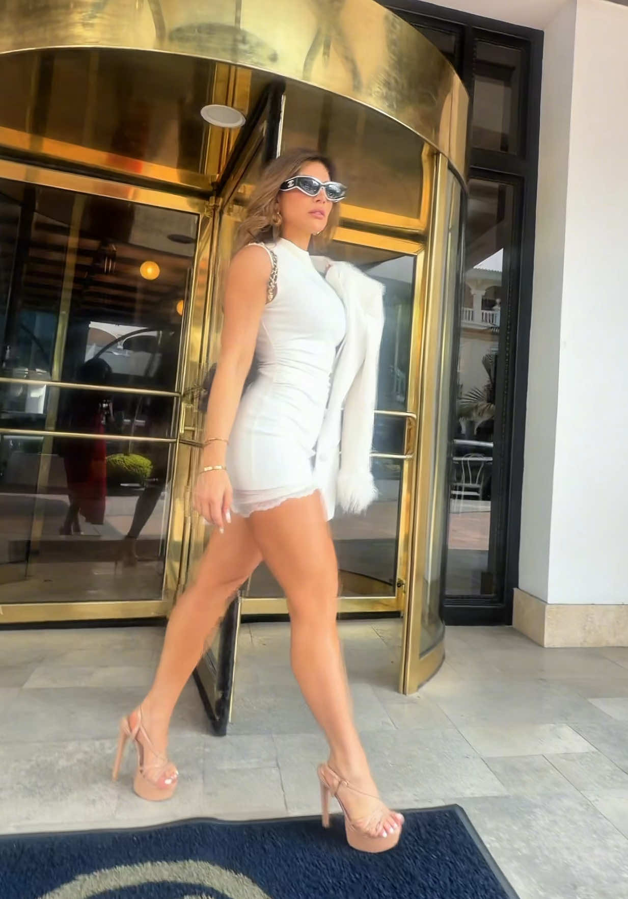 @Titi Larrea