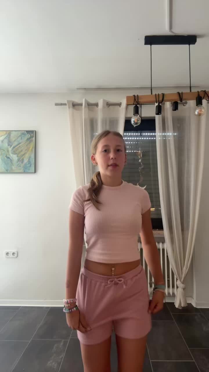 @vali_dance.acc