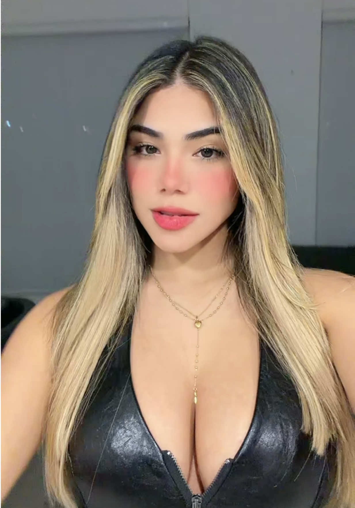@Victoria Valentina Acosta F