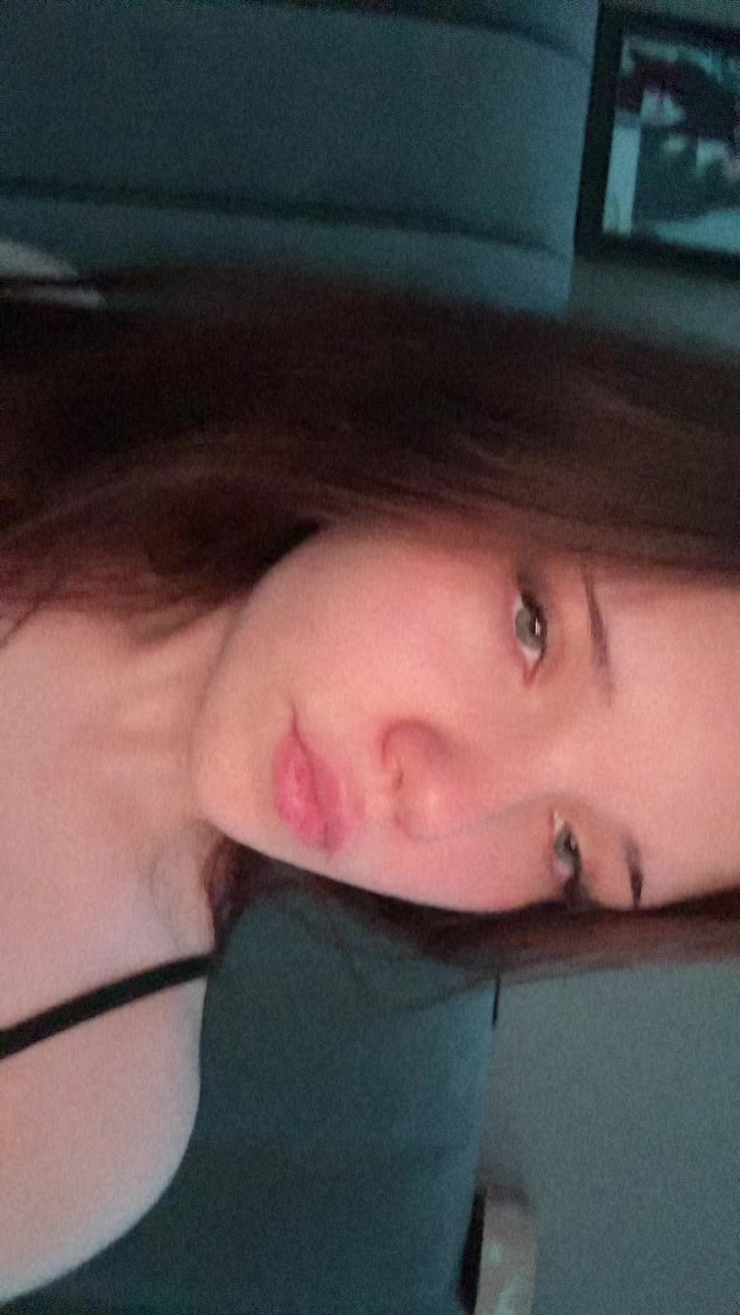 @вдшка 👅