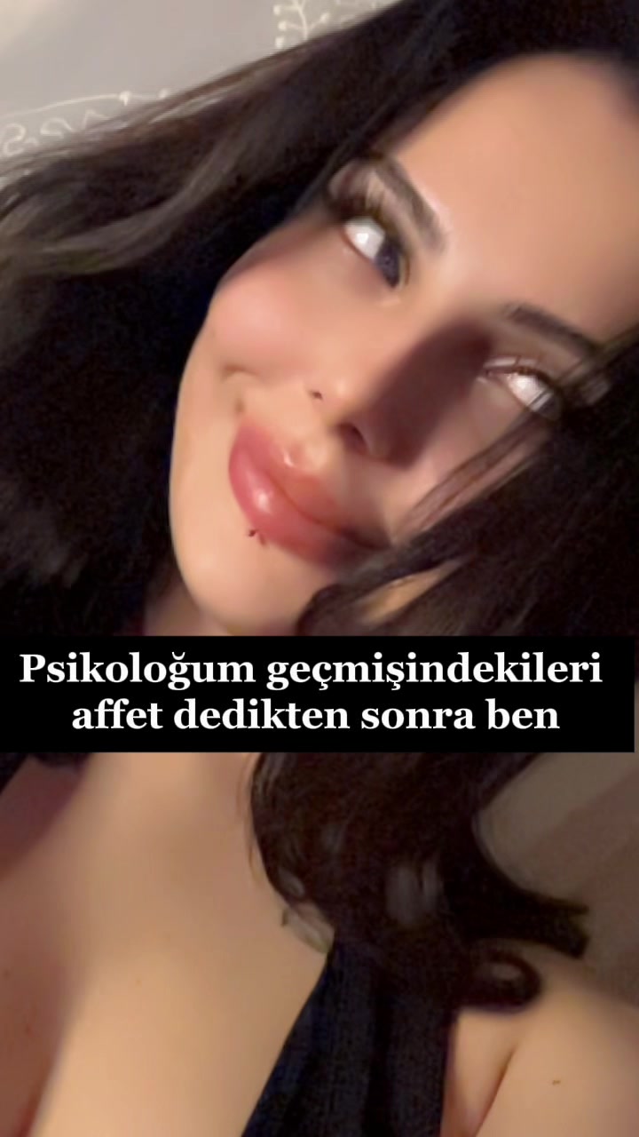 @Özgemssi 💅🏻
