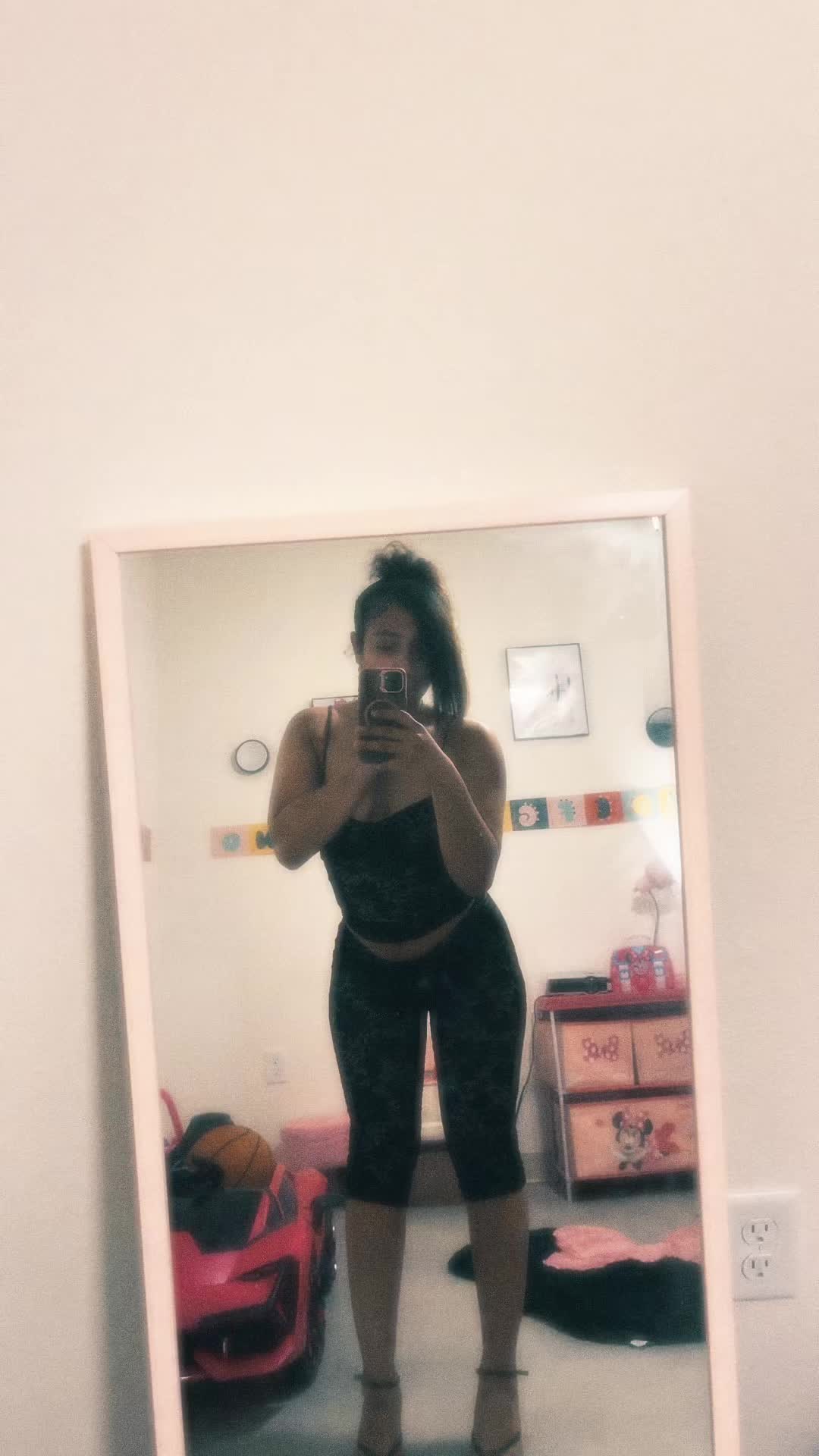 @x.meiyaa