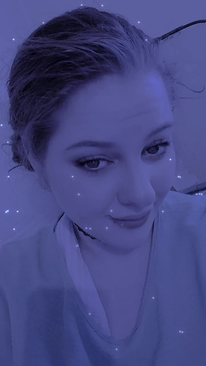 @coraholtorf