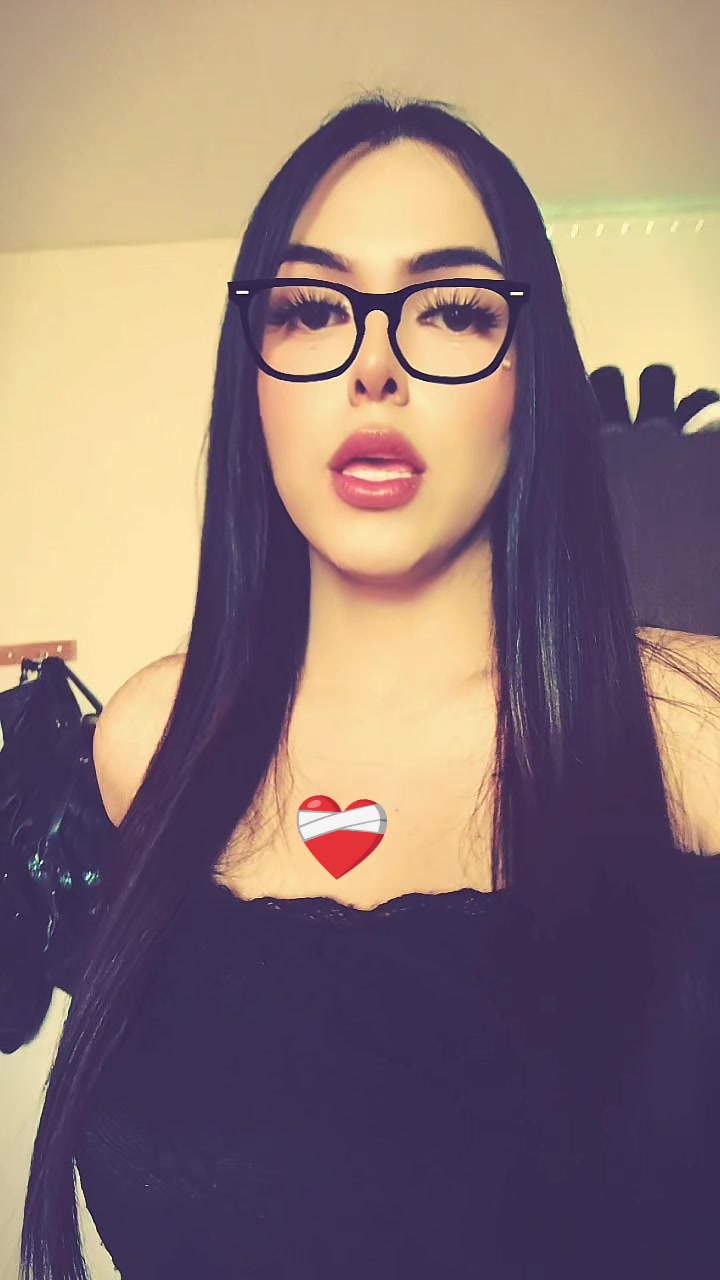 @DANIAA