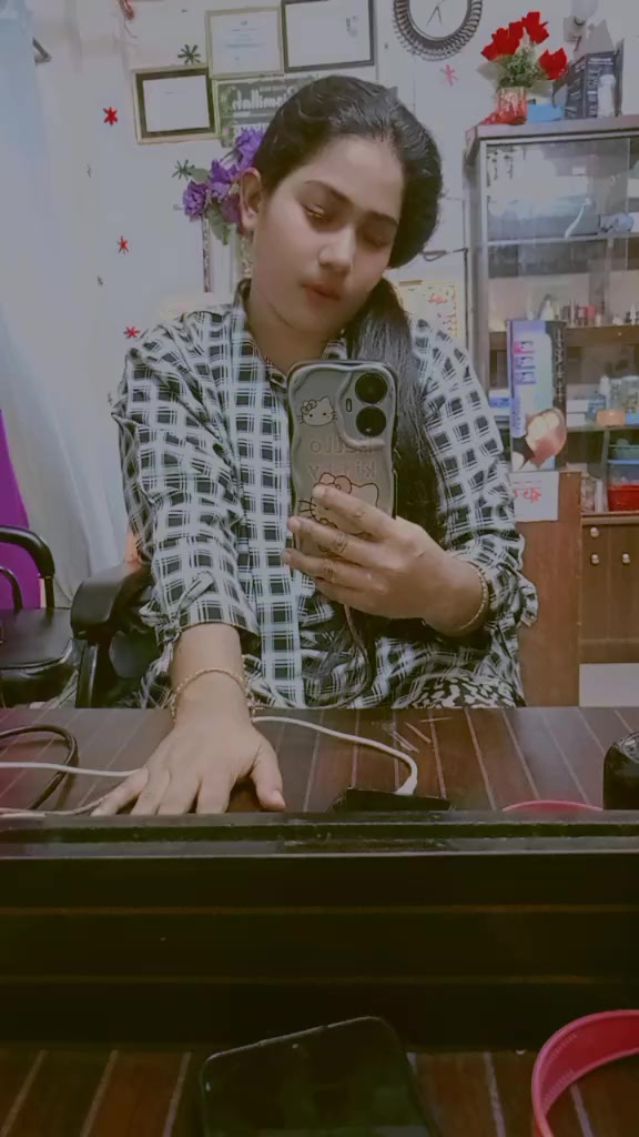 @XéñçyY Árøhï