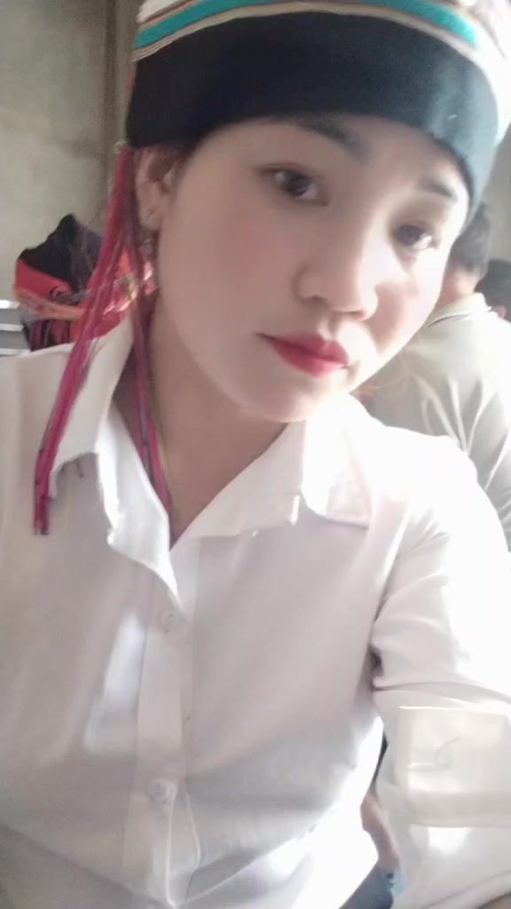 @L&ugrave;i Lại Ph&iacute;a Sau 💘