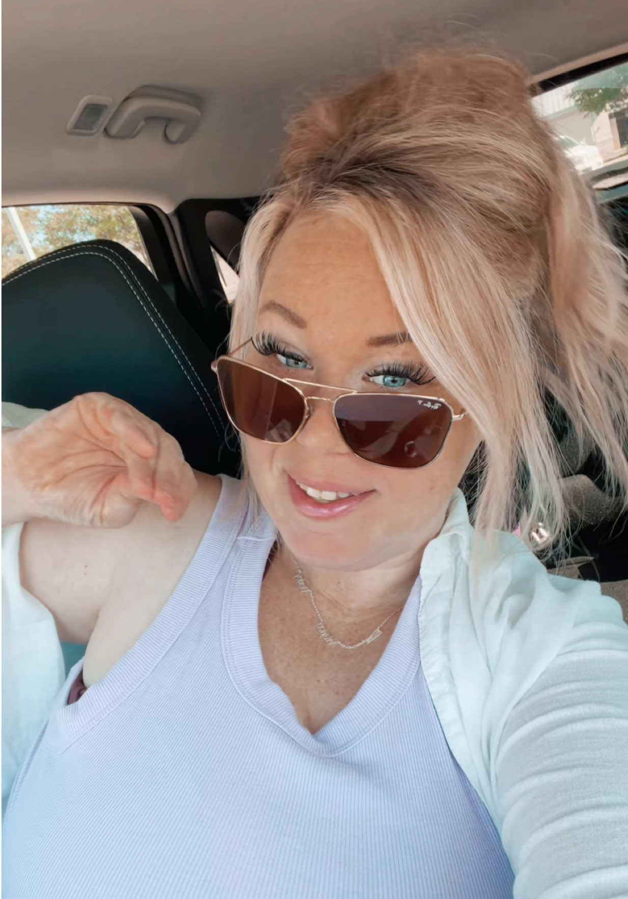 @Nicole 🖤