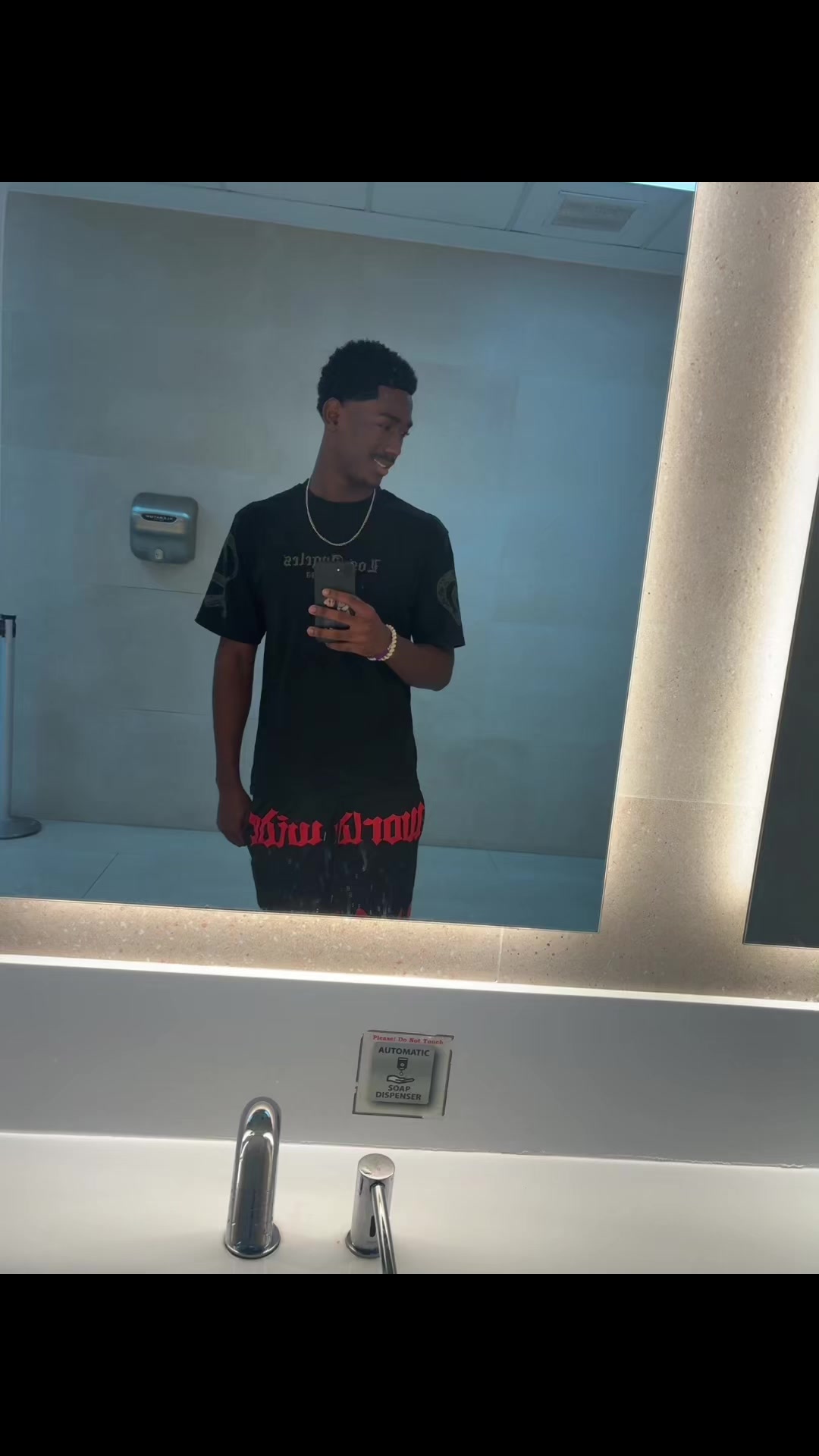 @Taê👁️🗨️🪼