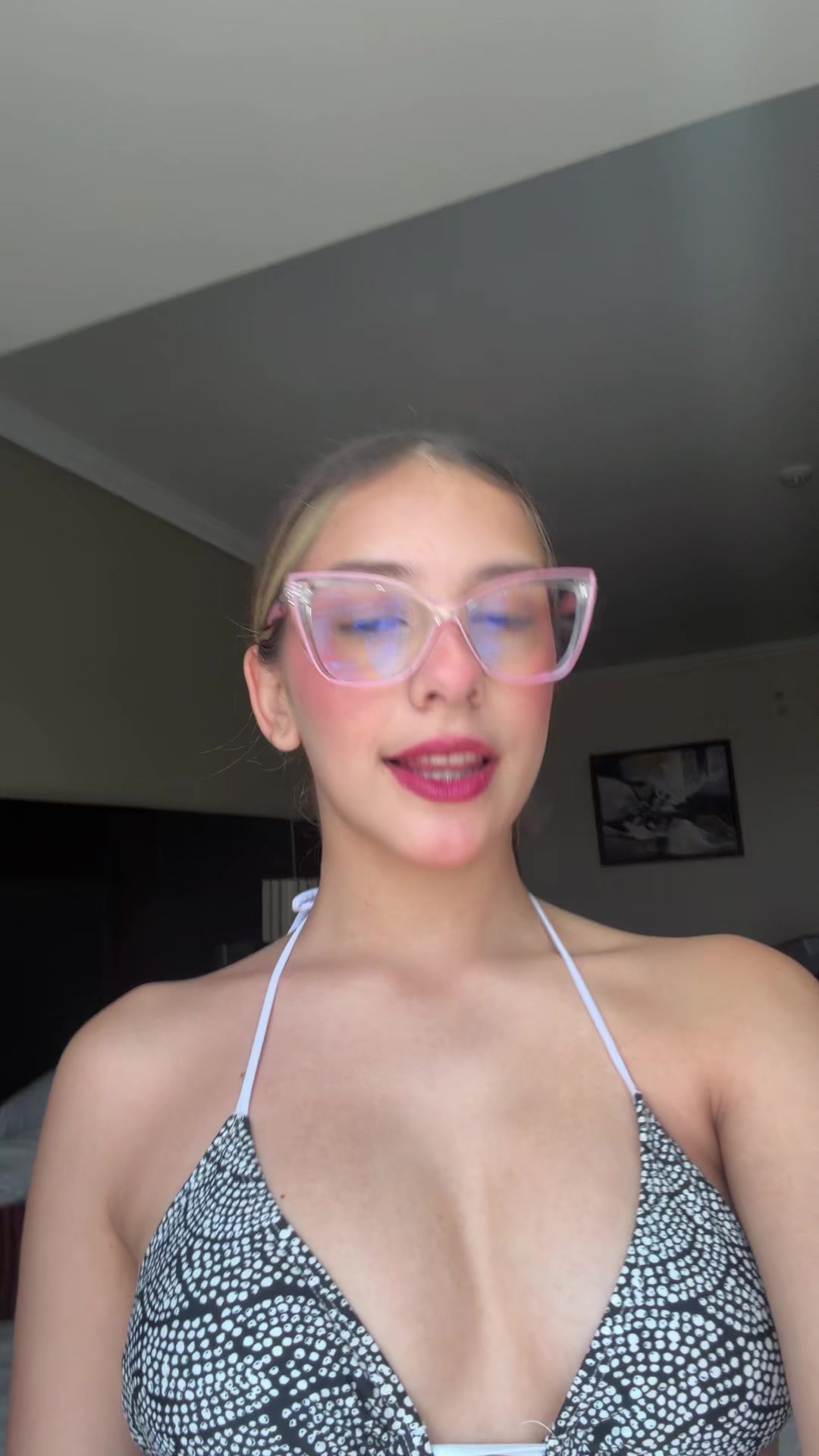 @ani🍒