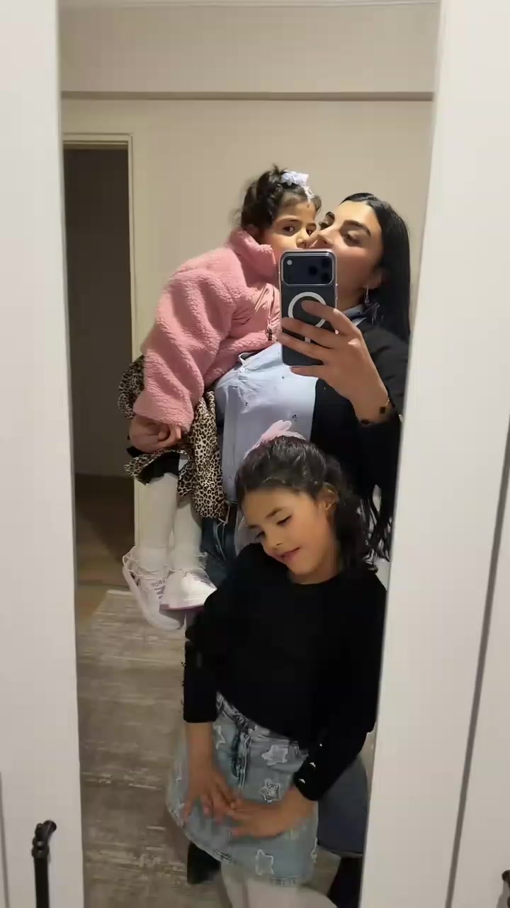 @Karagül (Merve) diva 🖤🩷