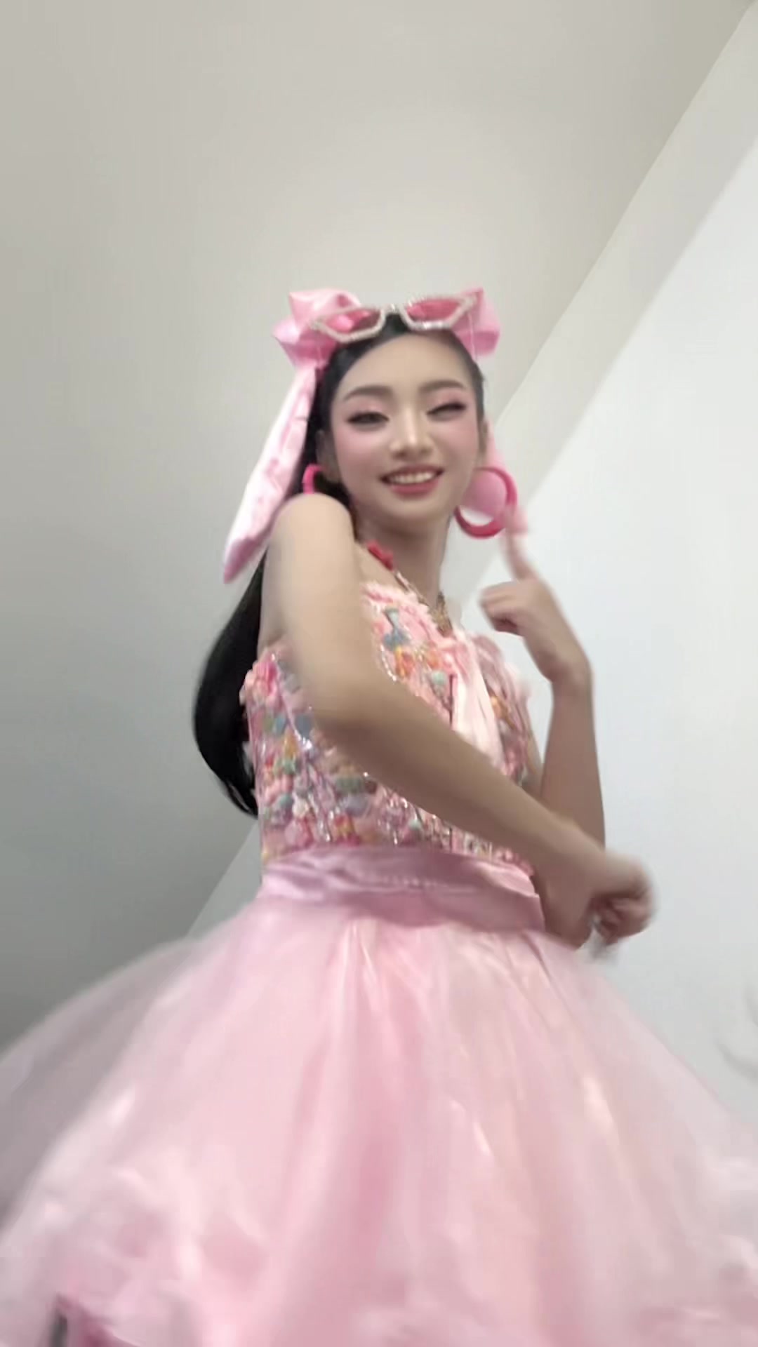 @zel&ensp;༊*&middot;˚