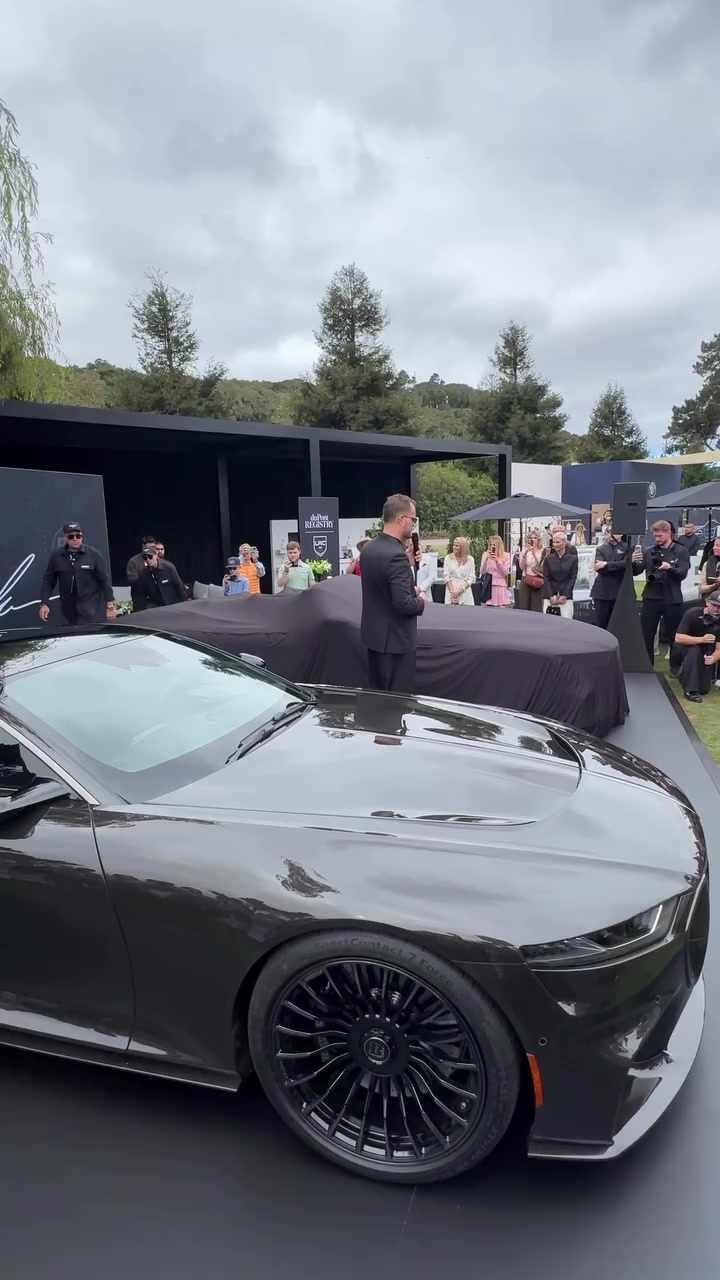 @HotCars