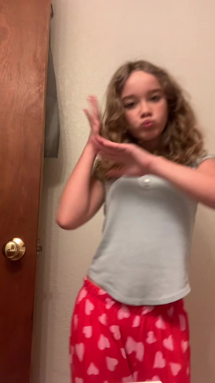 @NOVVVVV🌝⭐️