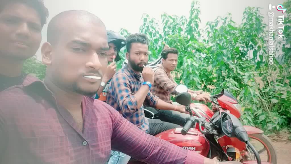 @makhan