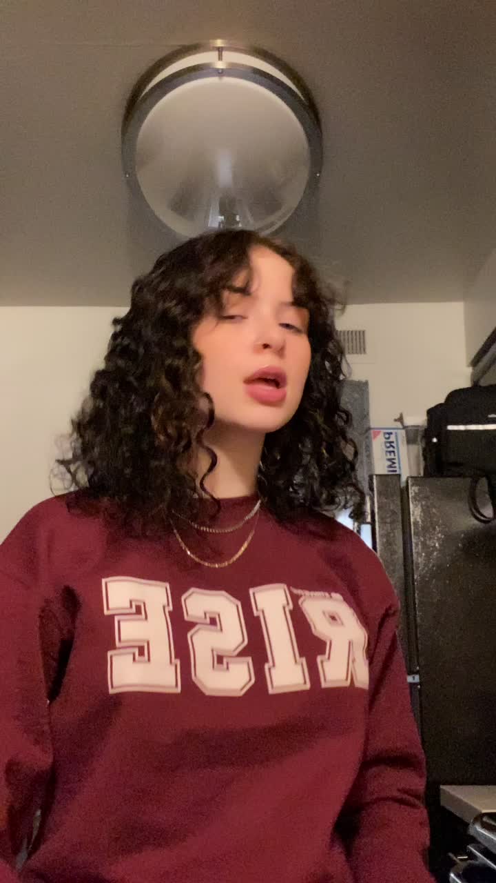 @Nikki✨