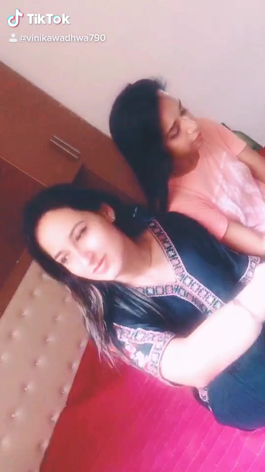 @Vinika Wadhwa790