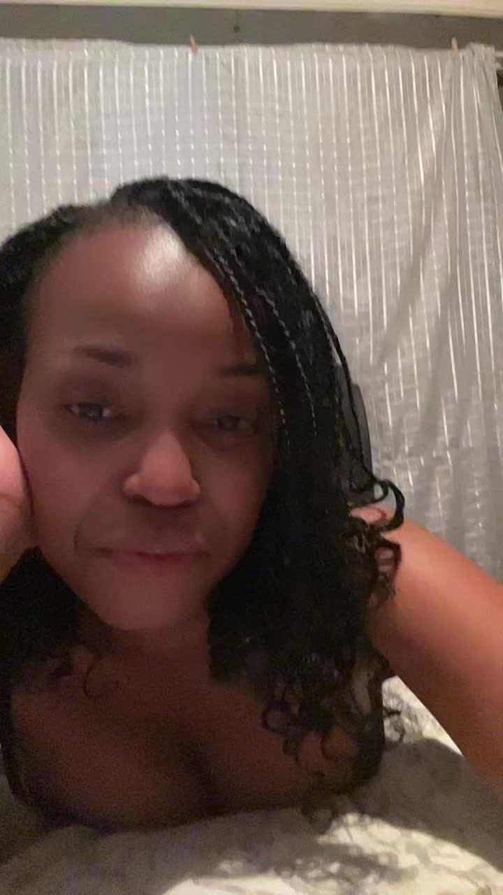 @MaHlubi