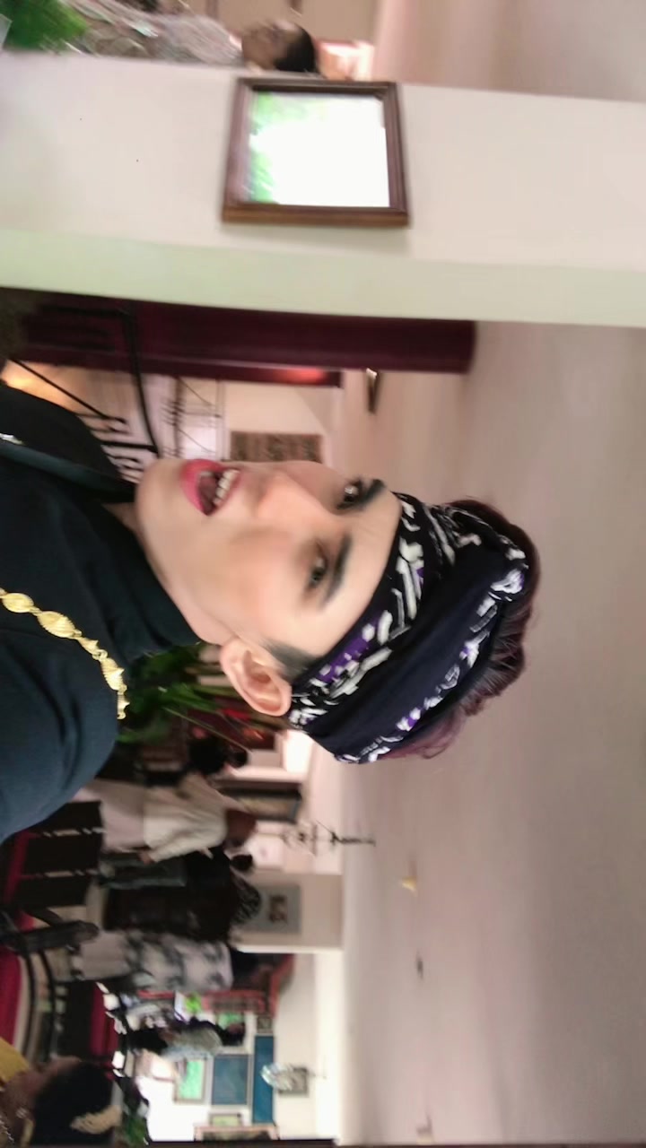 @SusuEnak