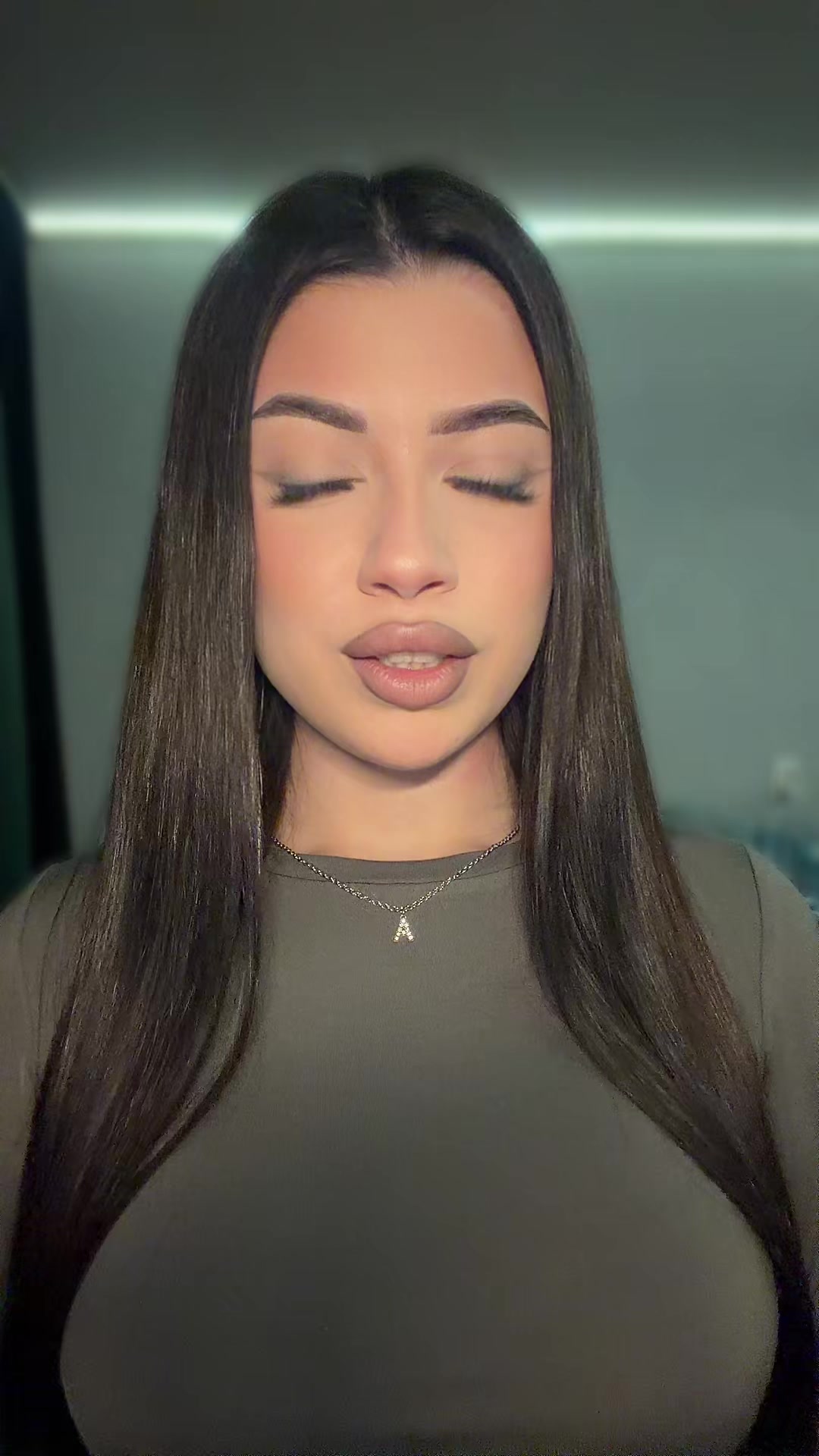 @kostnikovva