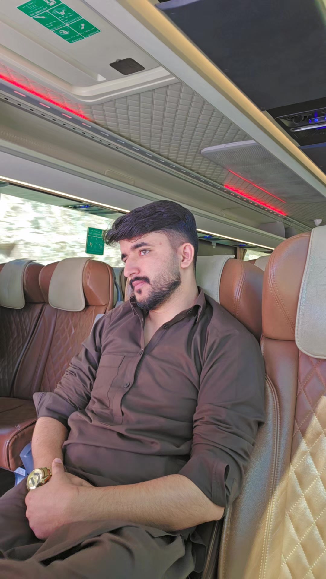 @Sheikh Zada کشمیری
