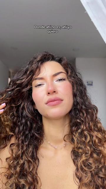 @Veronicanelangi
