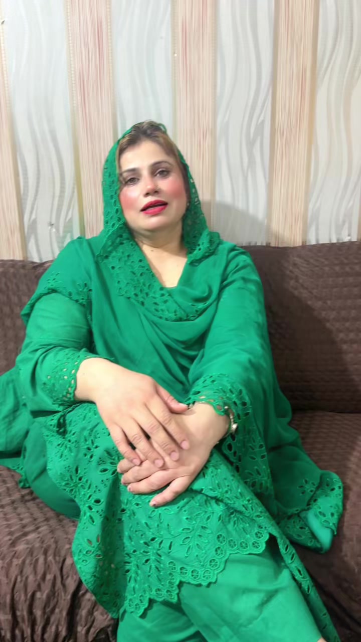 @Munazza rizvi Official