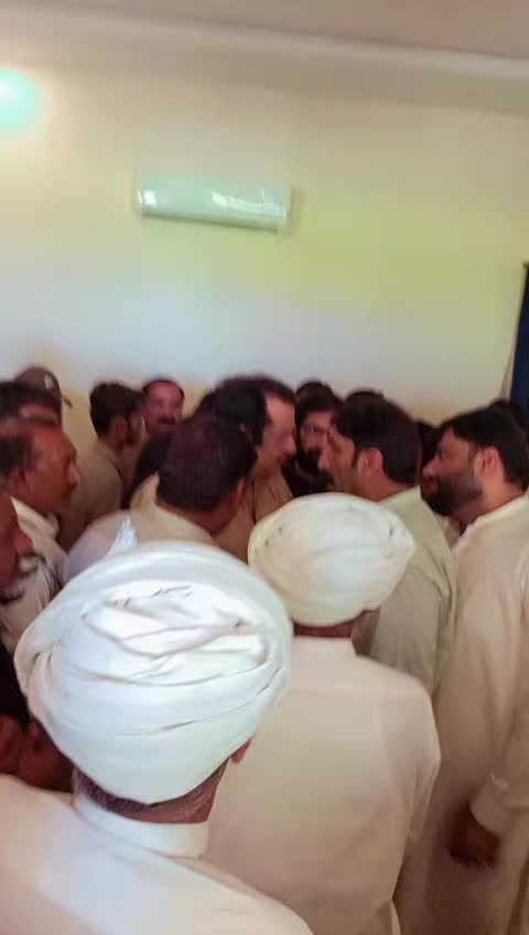 @Farooq Ahmad Bhatti