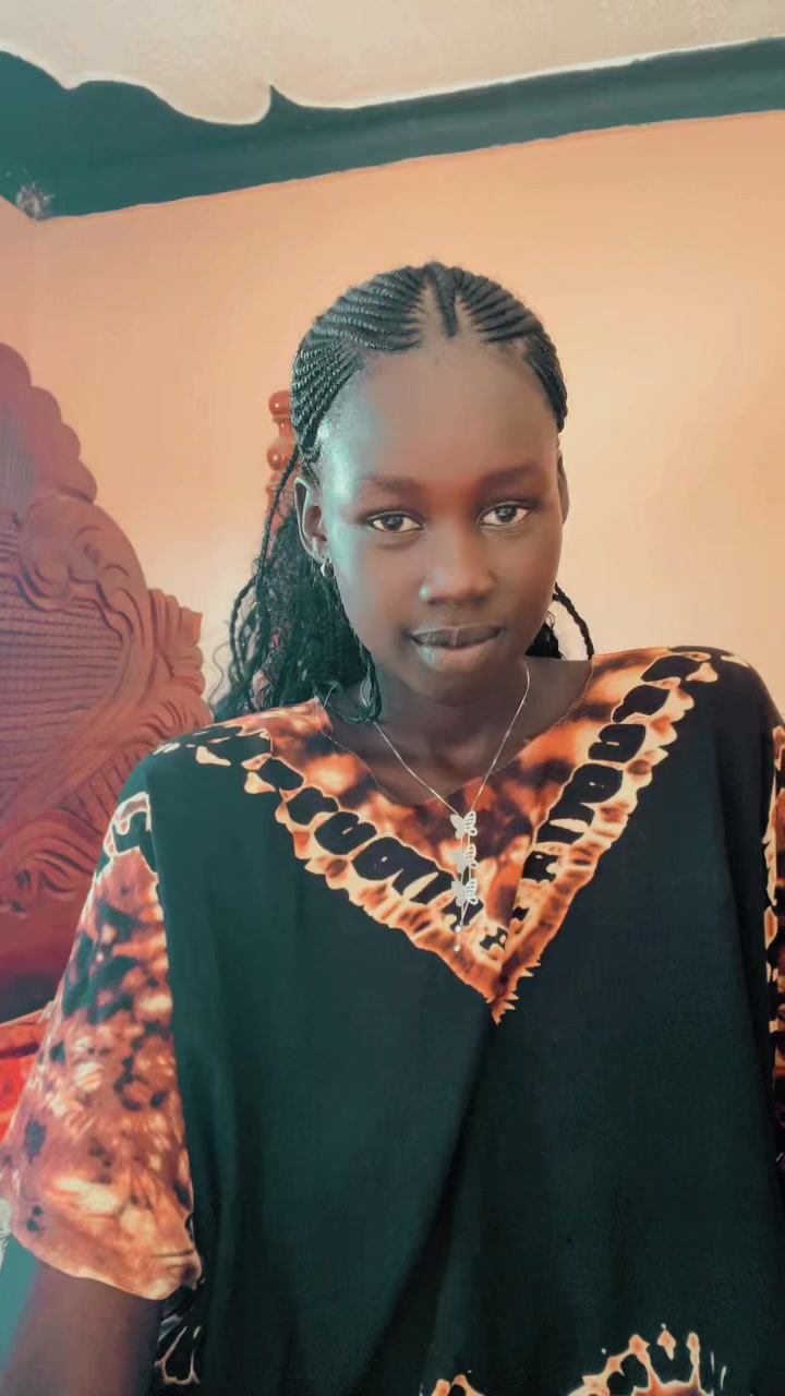 @Ayena Monique 🦋🇸🇸🥂🇺🇬🦋
