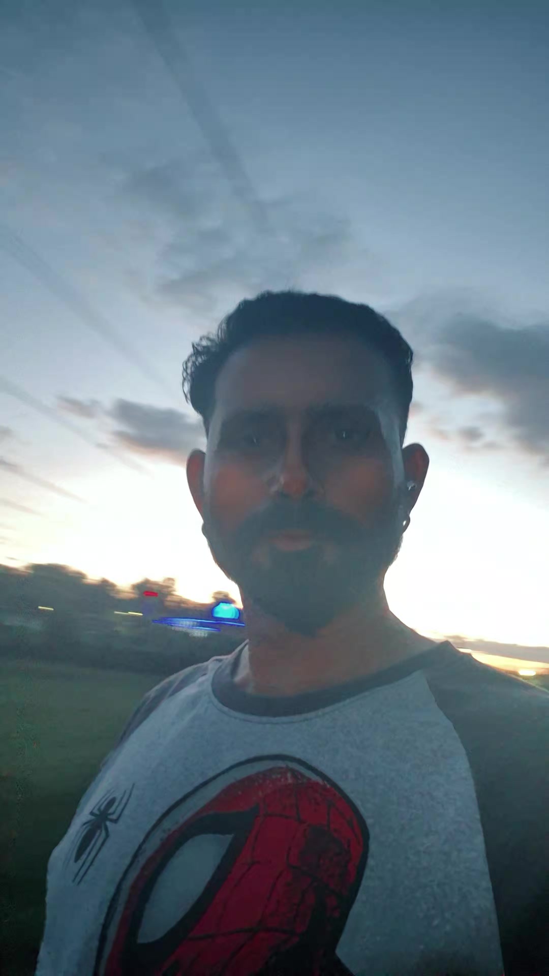 @Lucky ਮੁੰਡਾ 👍🍁🍁🍁SURREY