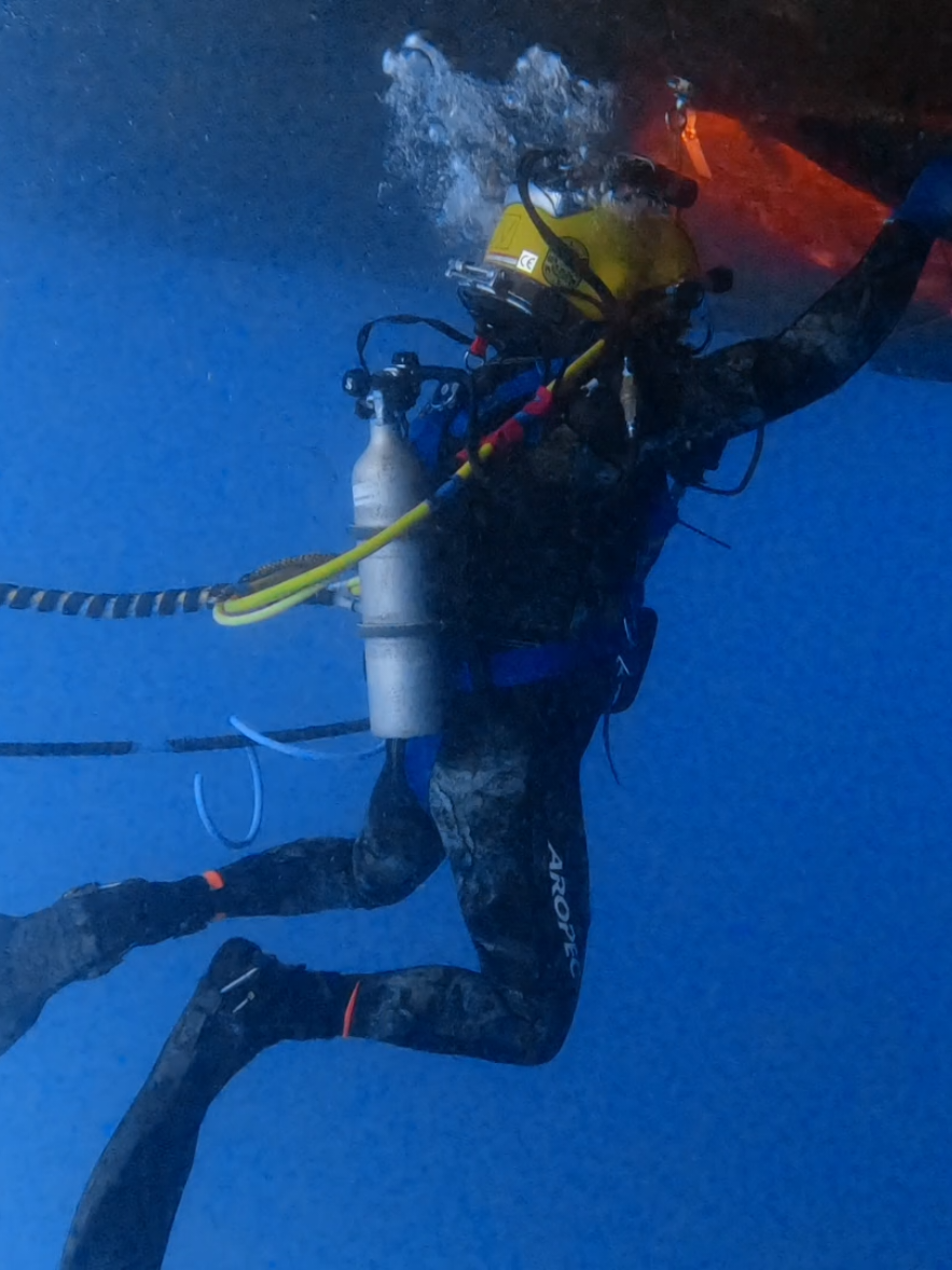 @auscomdiver