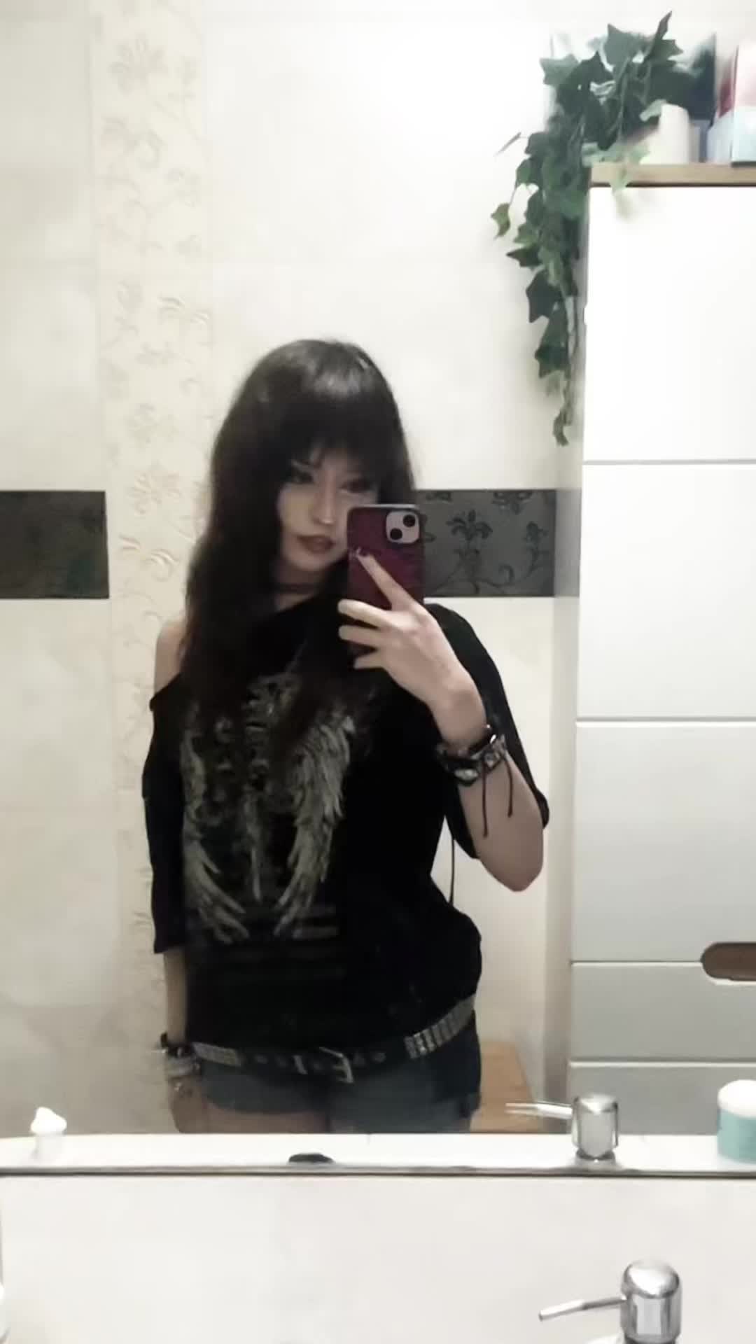 @ℳ𝒸𝒷𝓁𝒾𝓃𝑔 ℬ𝒶𝒷ℯ