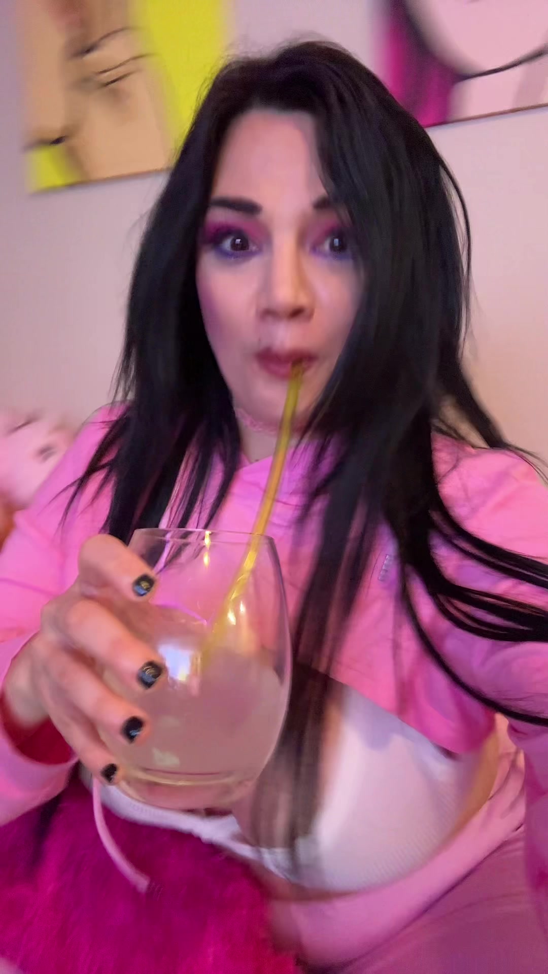 @itsmonaazar