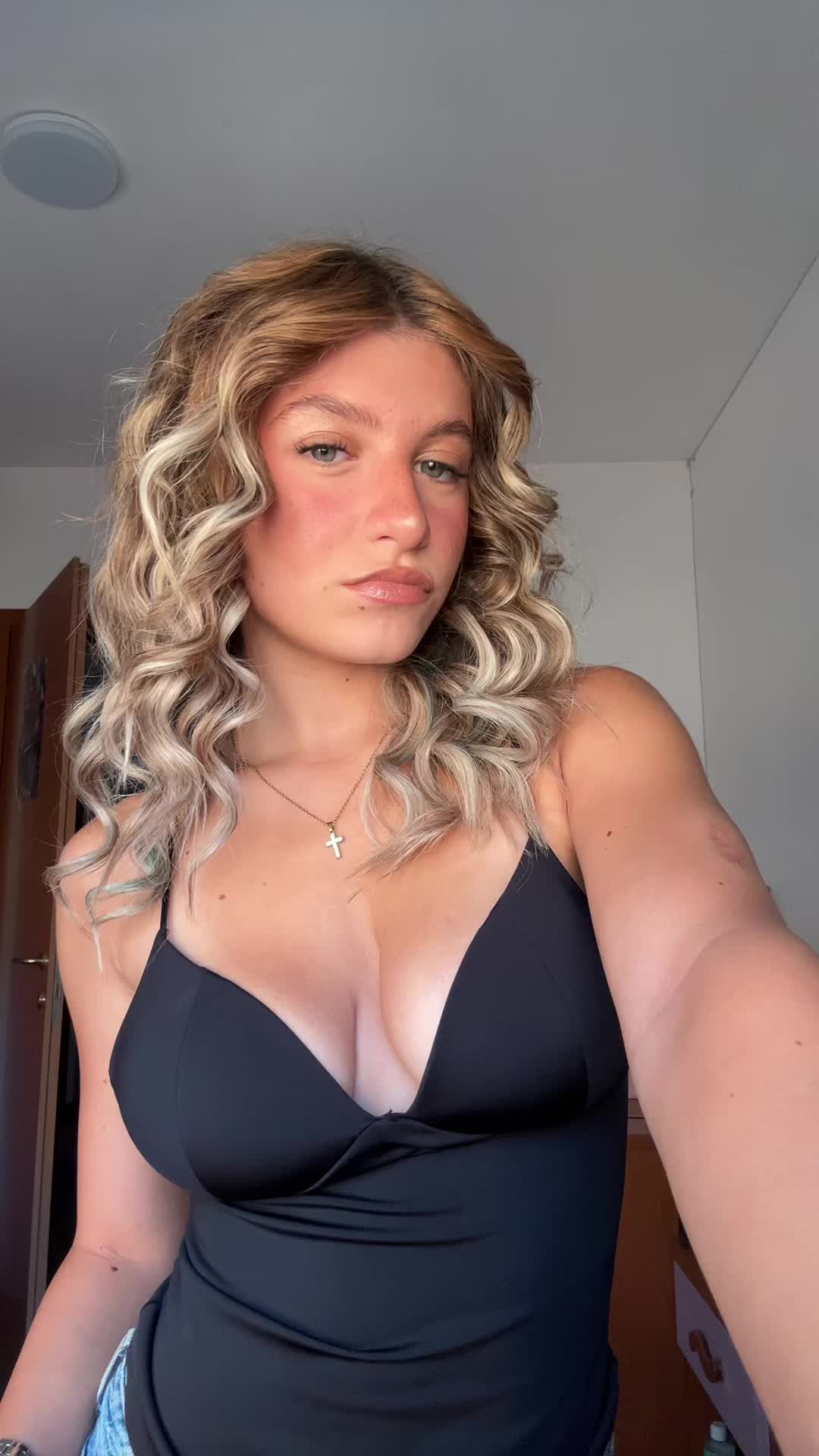 @chiara⧗ ⎊