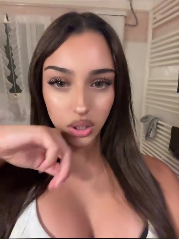 @𝑔𝒶