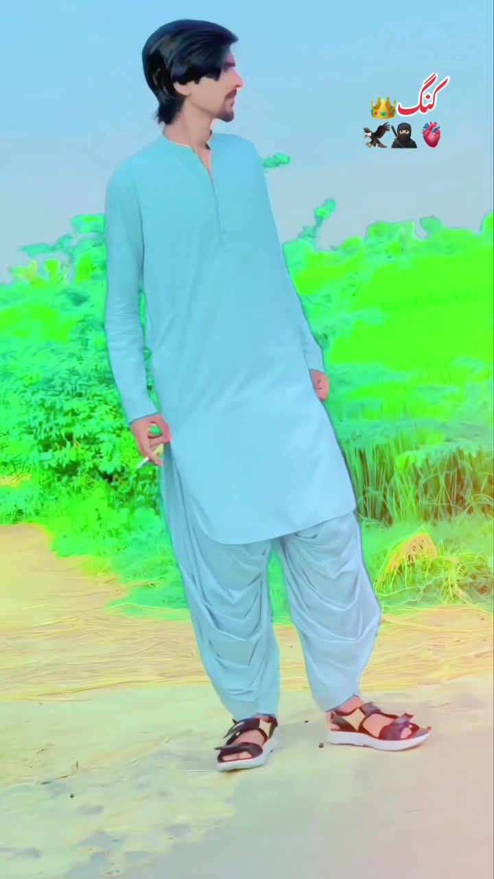 @کنگ نازک 🙌🖤