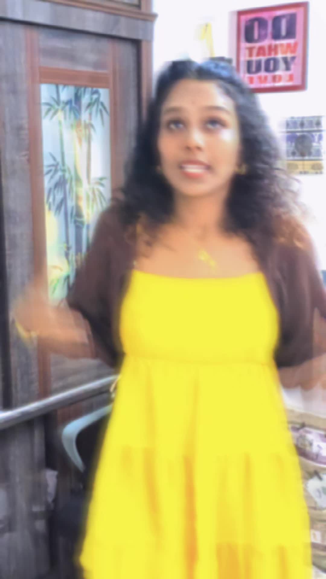 @காயத்திரிகிருஷ்ணன்