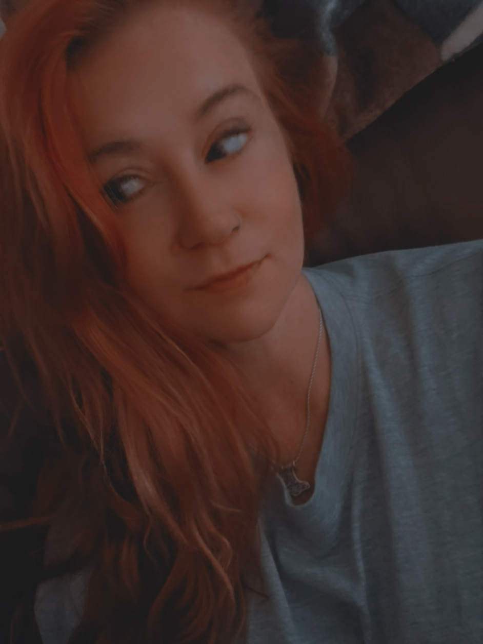 @Carm_♡