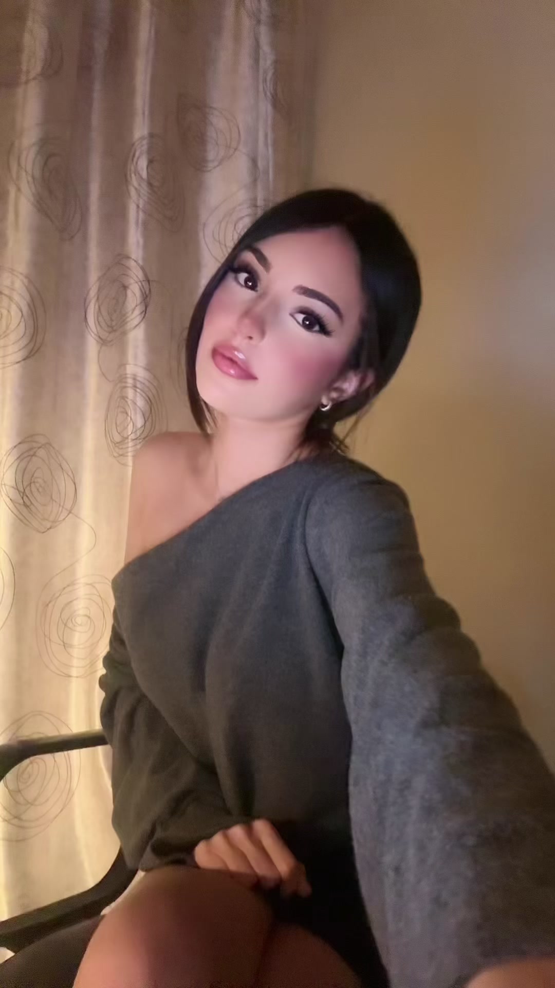 @𝓏