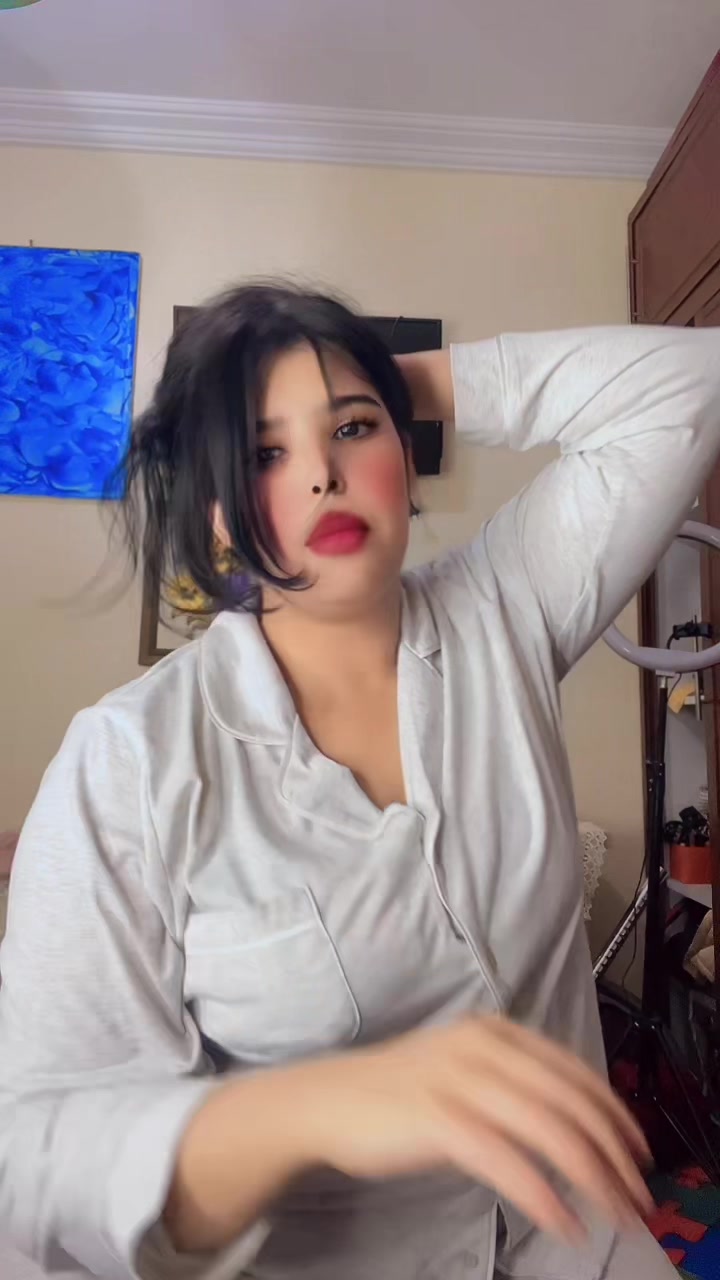 @loubnamarrocina
