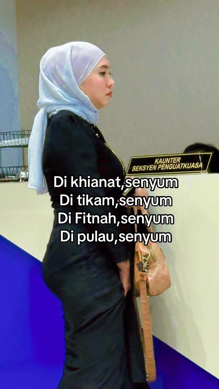 @“ELLY MANJa”🫦